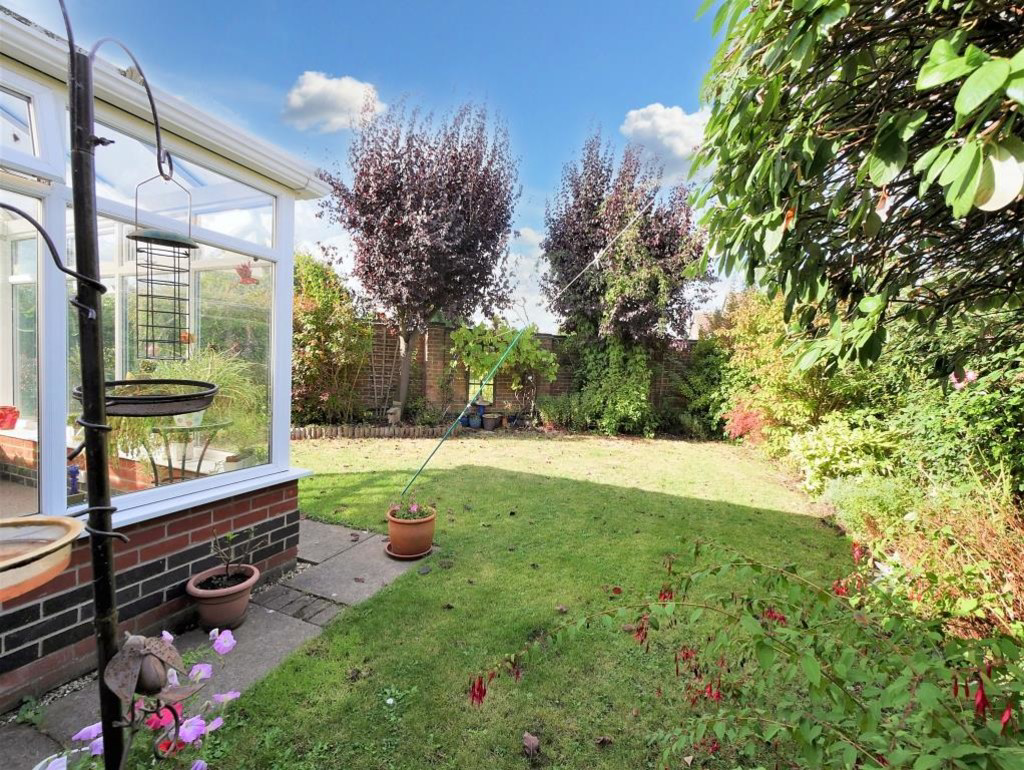GARDEN1