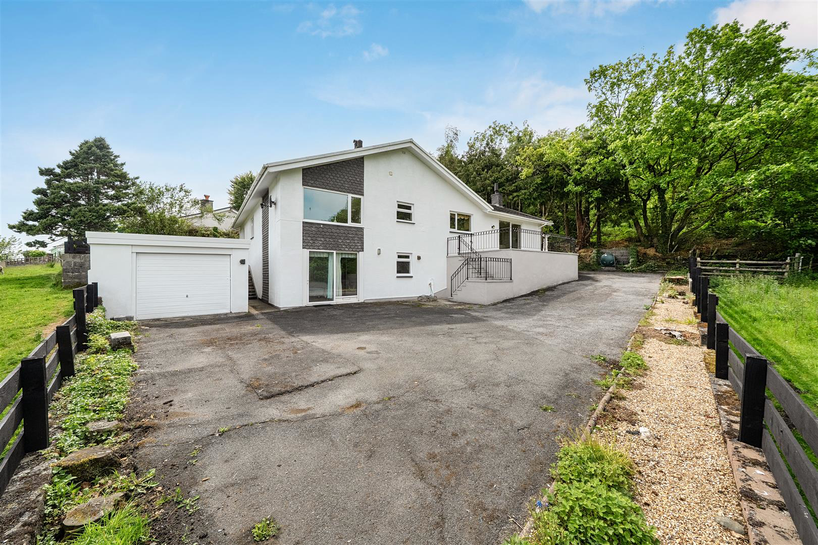 Forest Road, Lampeter, photo 19