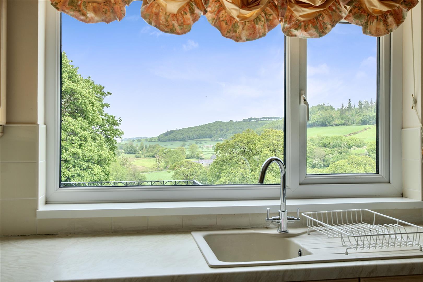 Forest Road, Lampeter, photo 12