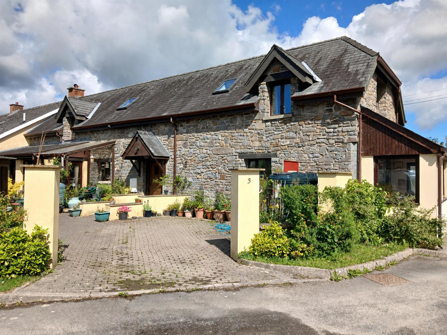 Aeron Court, Talsarn, Lampeter