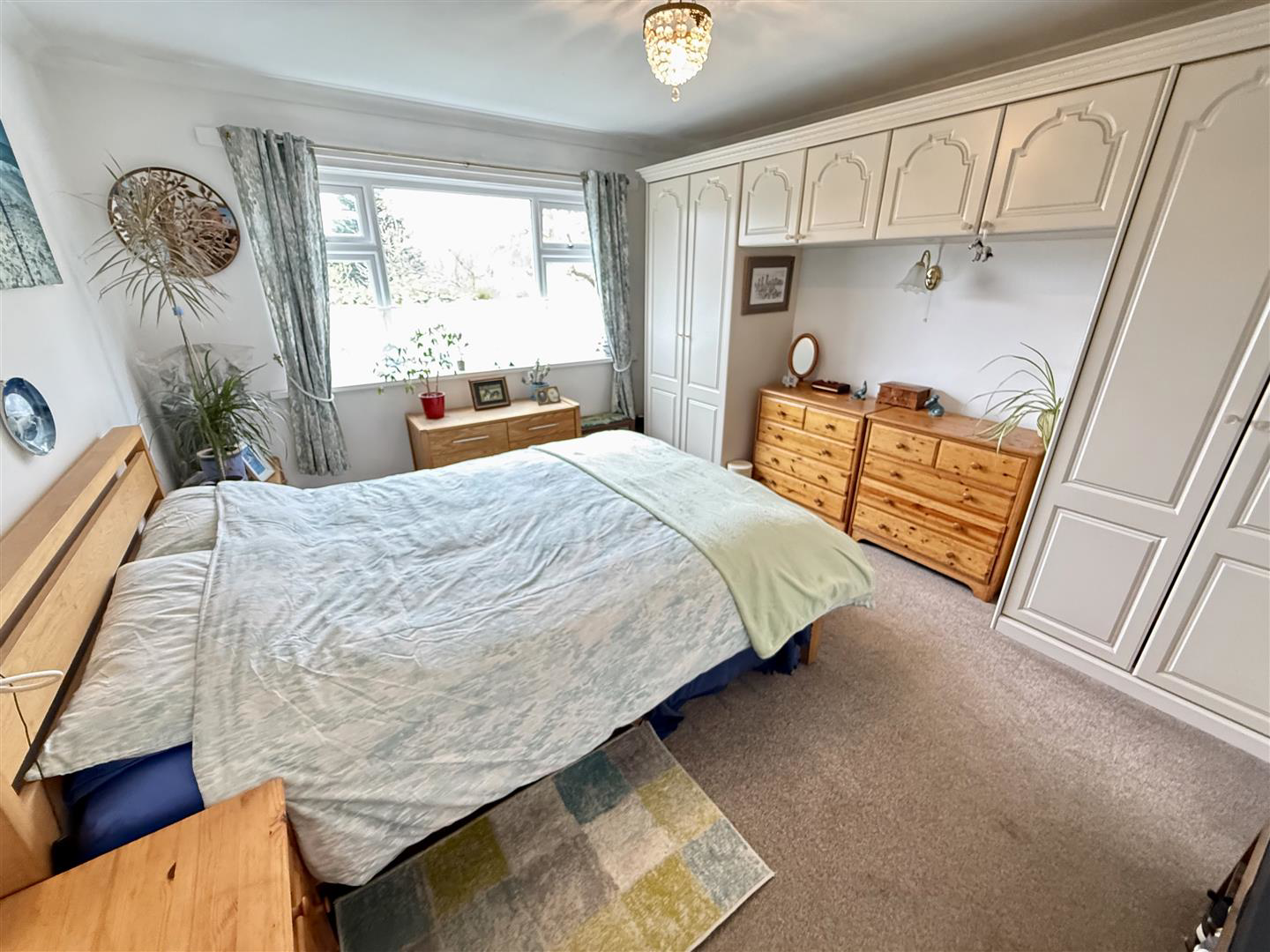 FRONT BEDROOM 1