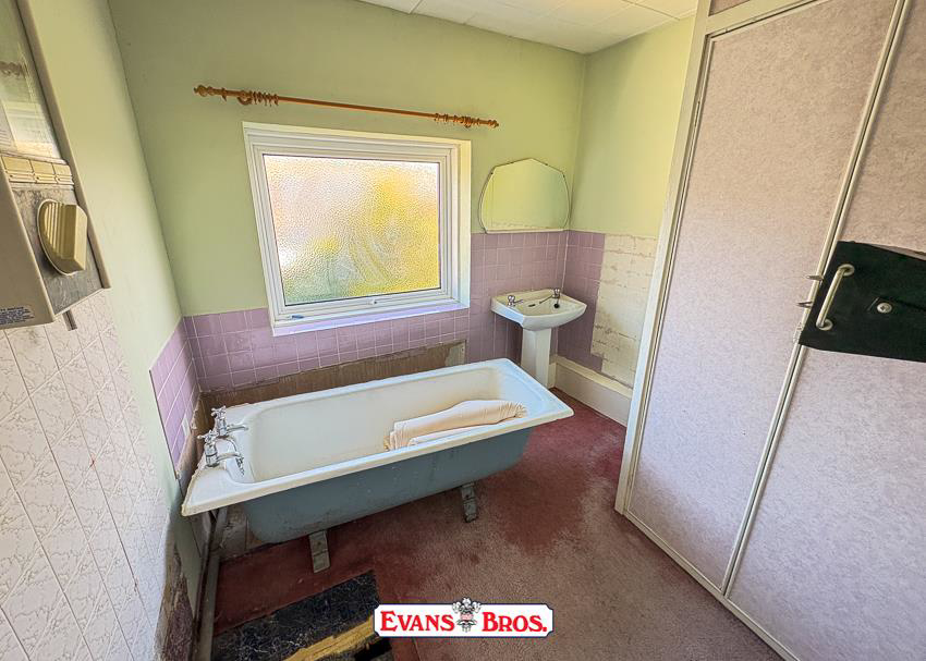 Waterloo Terrace, Carmarthen, photo 12