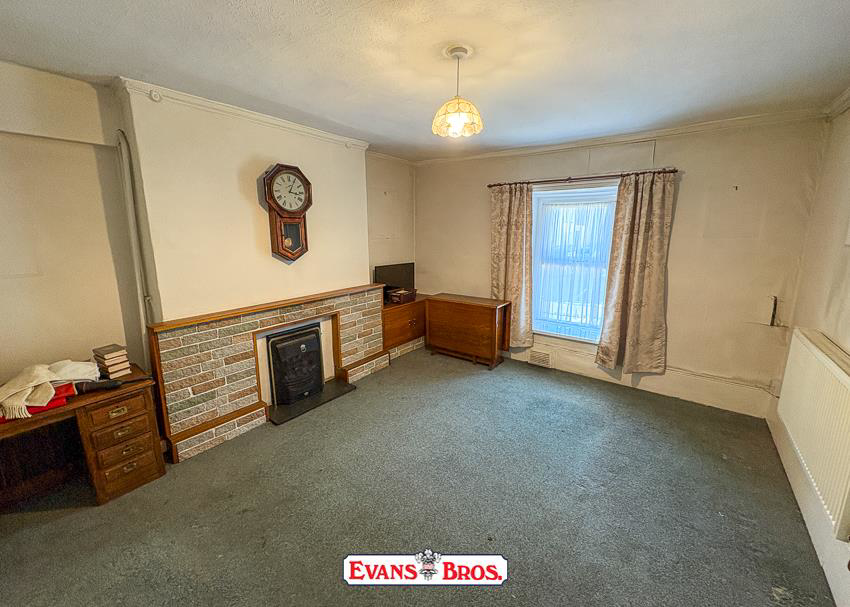 Waterloo Terrace, Carmarthen, photo 3