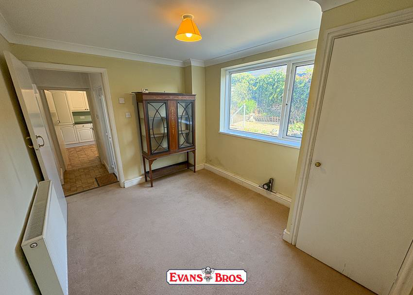Waterloo Terrace, Carmarthen, photo 6