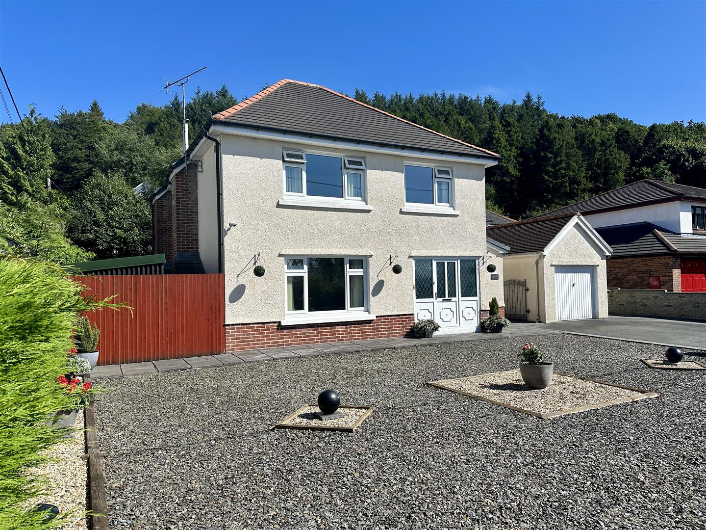 Carmarthen Road, Llanybydder