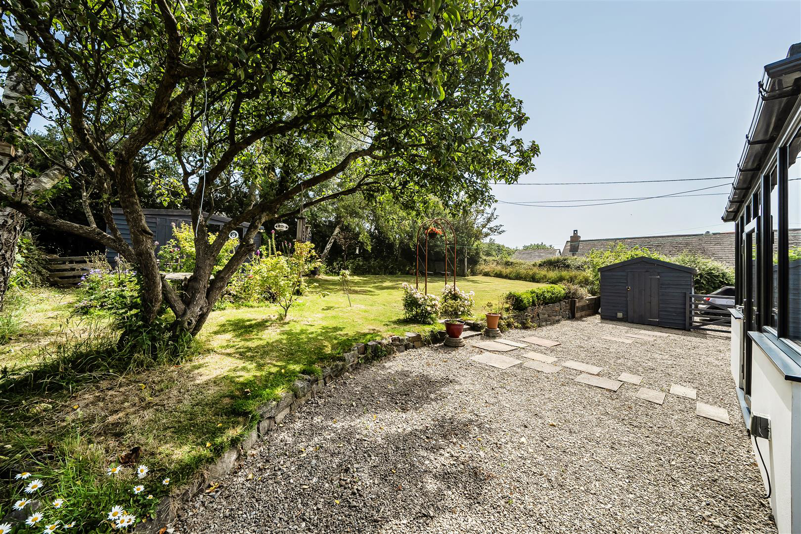 Nr. New Quay, Llanarth, photo 25
