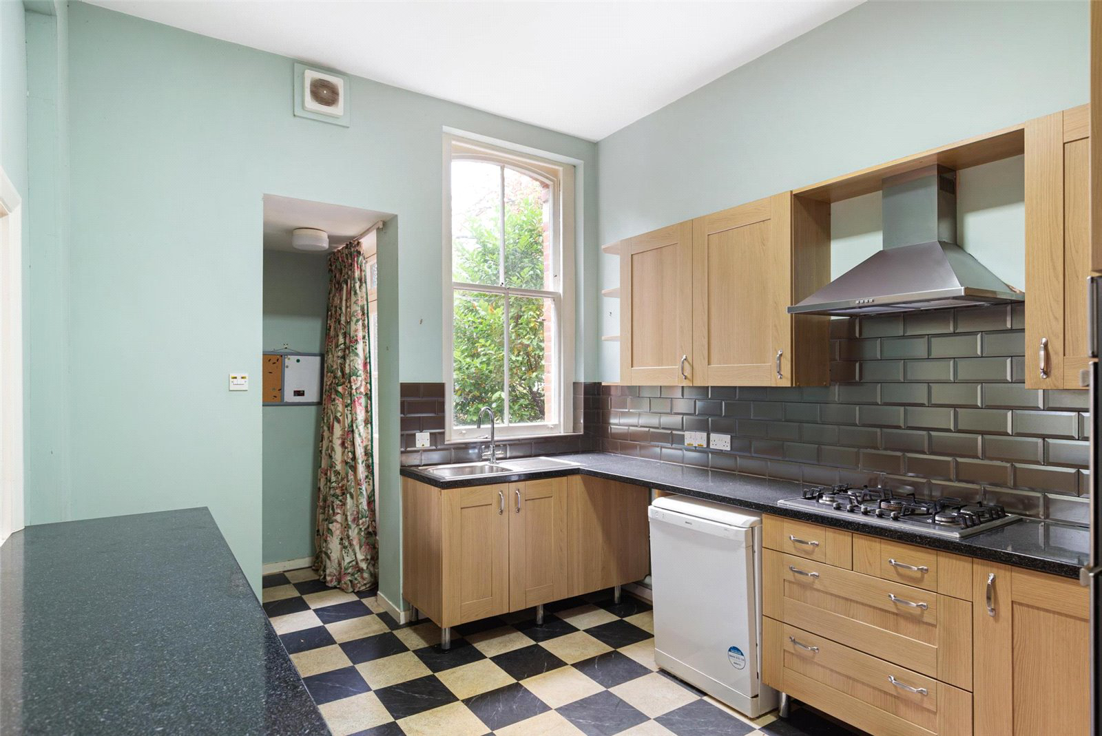 Highland Road, London, SE19, photo 6