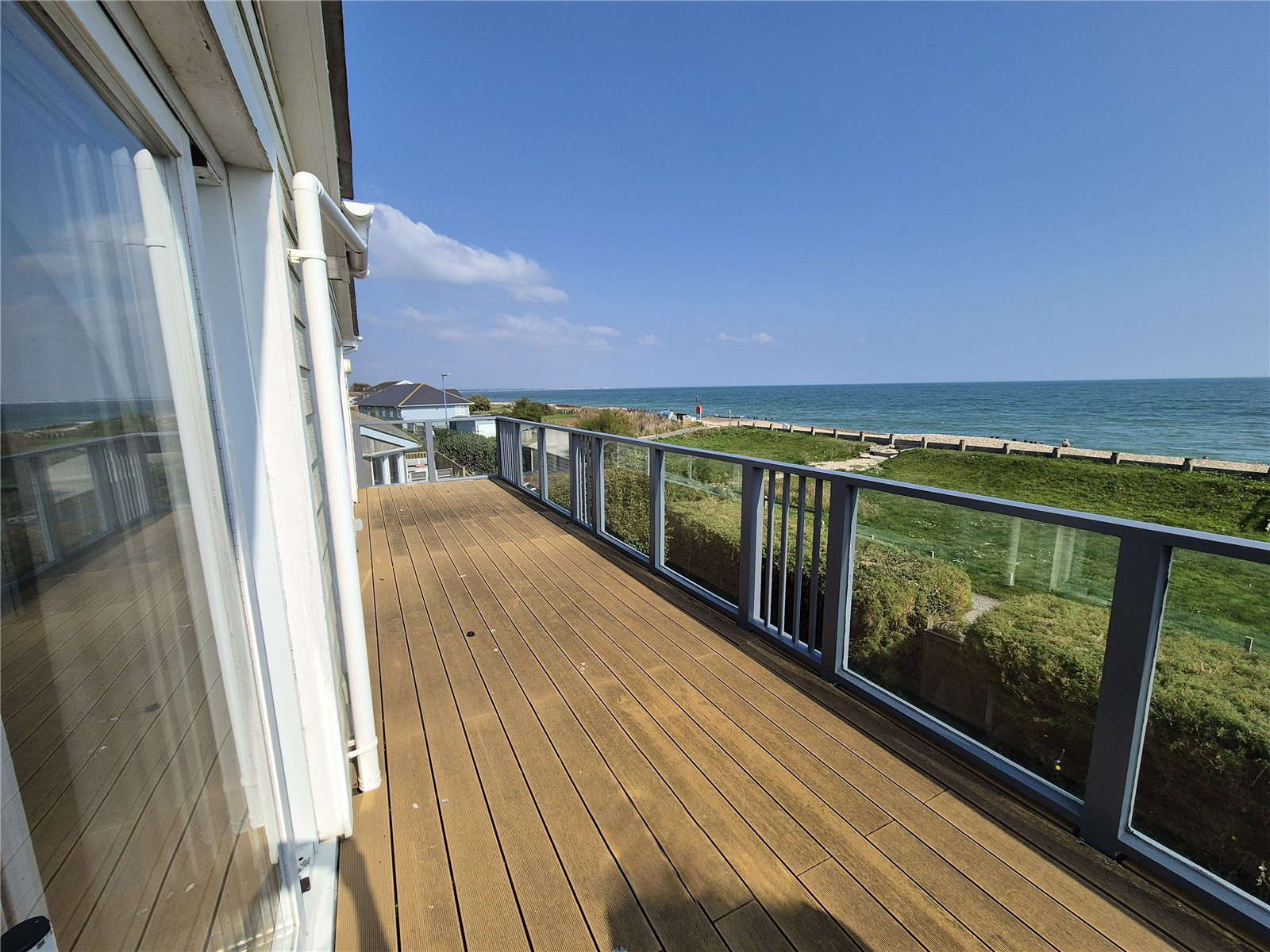 East Beach Road, Selsey, Chichester, West Sussex, PO20, photo 3