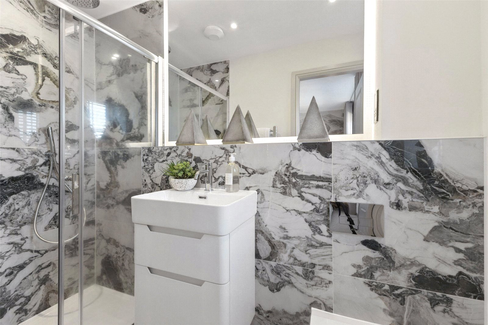 Highfields, Leatherhead Road, Bookham, Surrey, KT23, photo 5