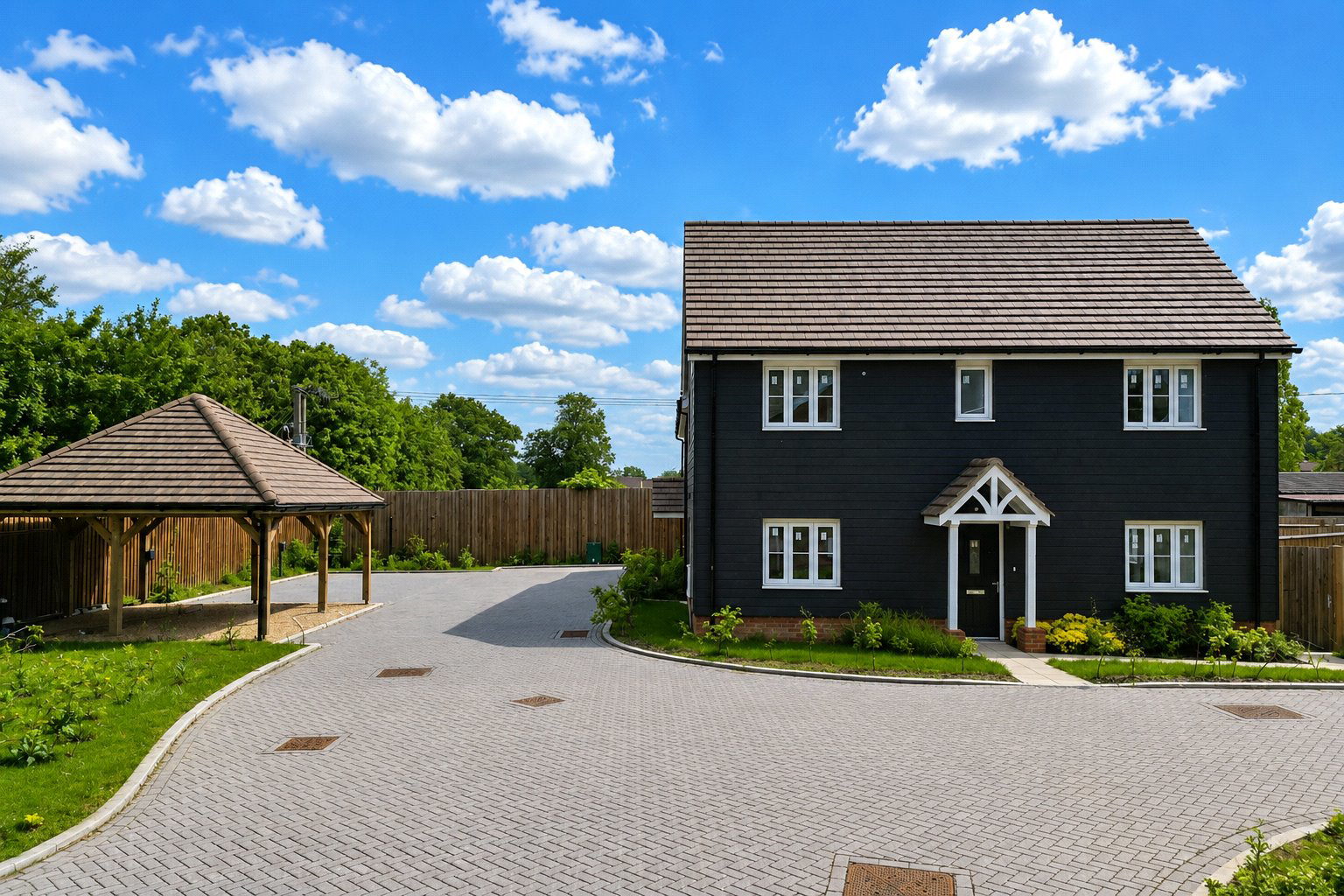 Fuggle Hop Close, Tongham, Surrey, GU10