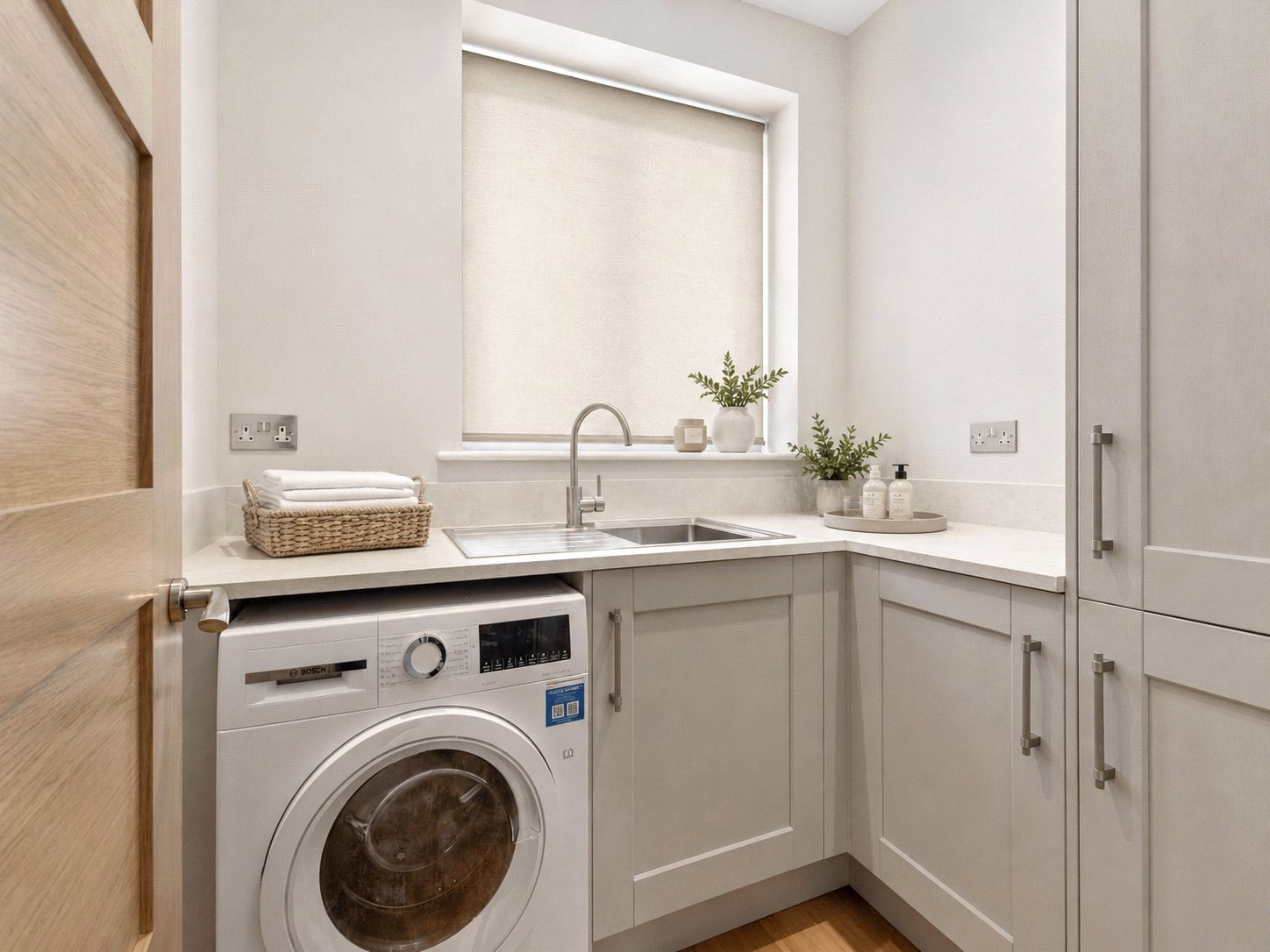 Brunswick Place, Weybridge, Surrey, KT13, photo 6