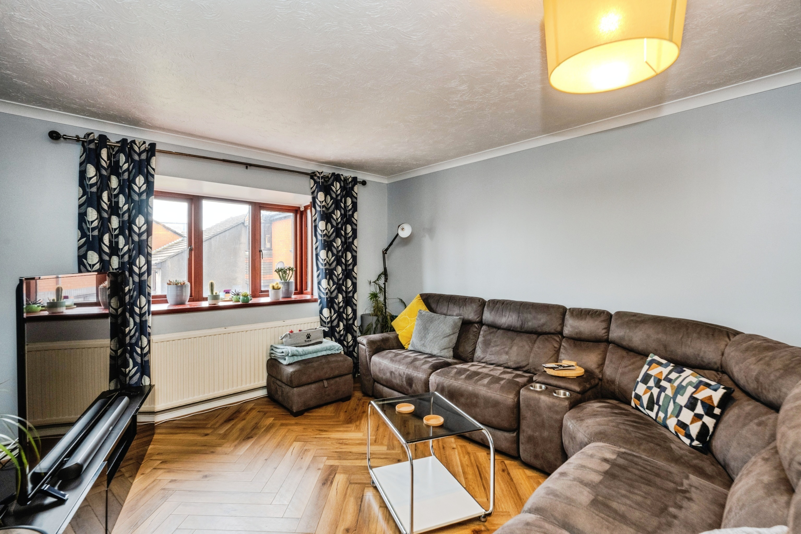 Sarlou Court, , Swansea, SA2 0LW, photo 4
