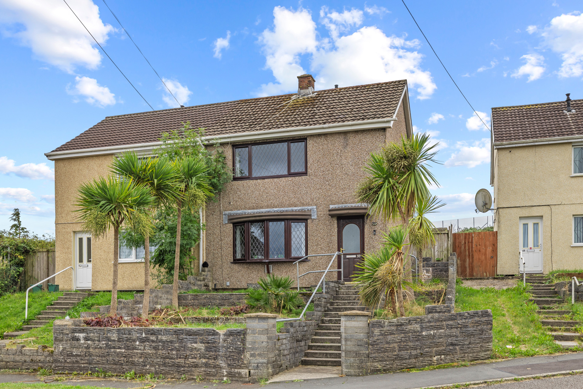 Heol Cefni, Morriston, Swansea, SA6 7ET