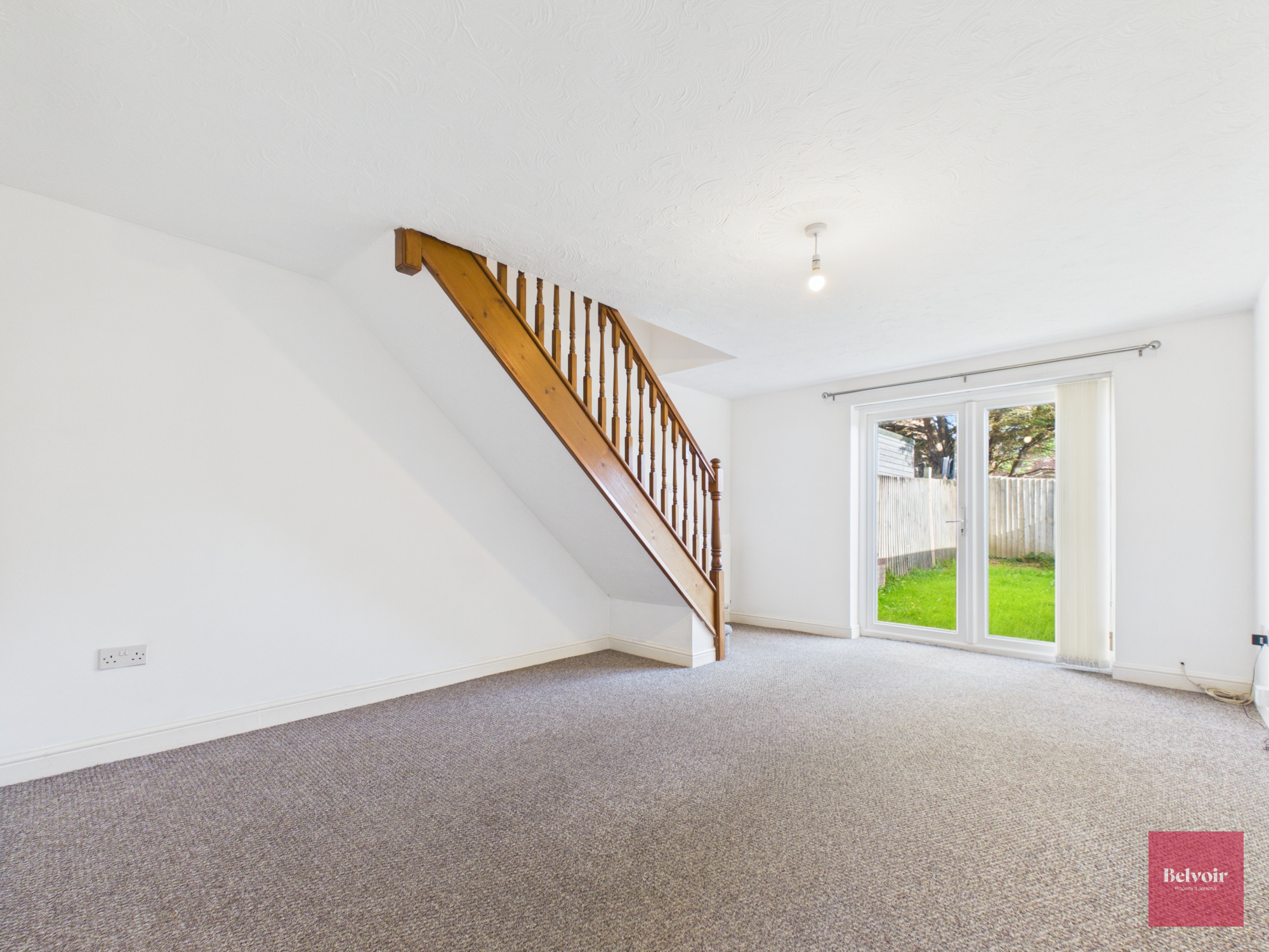 Clos Ysgallen, Llansamlet, Swansea, SA7 9WG, photo 2