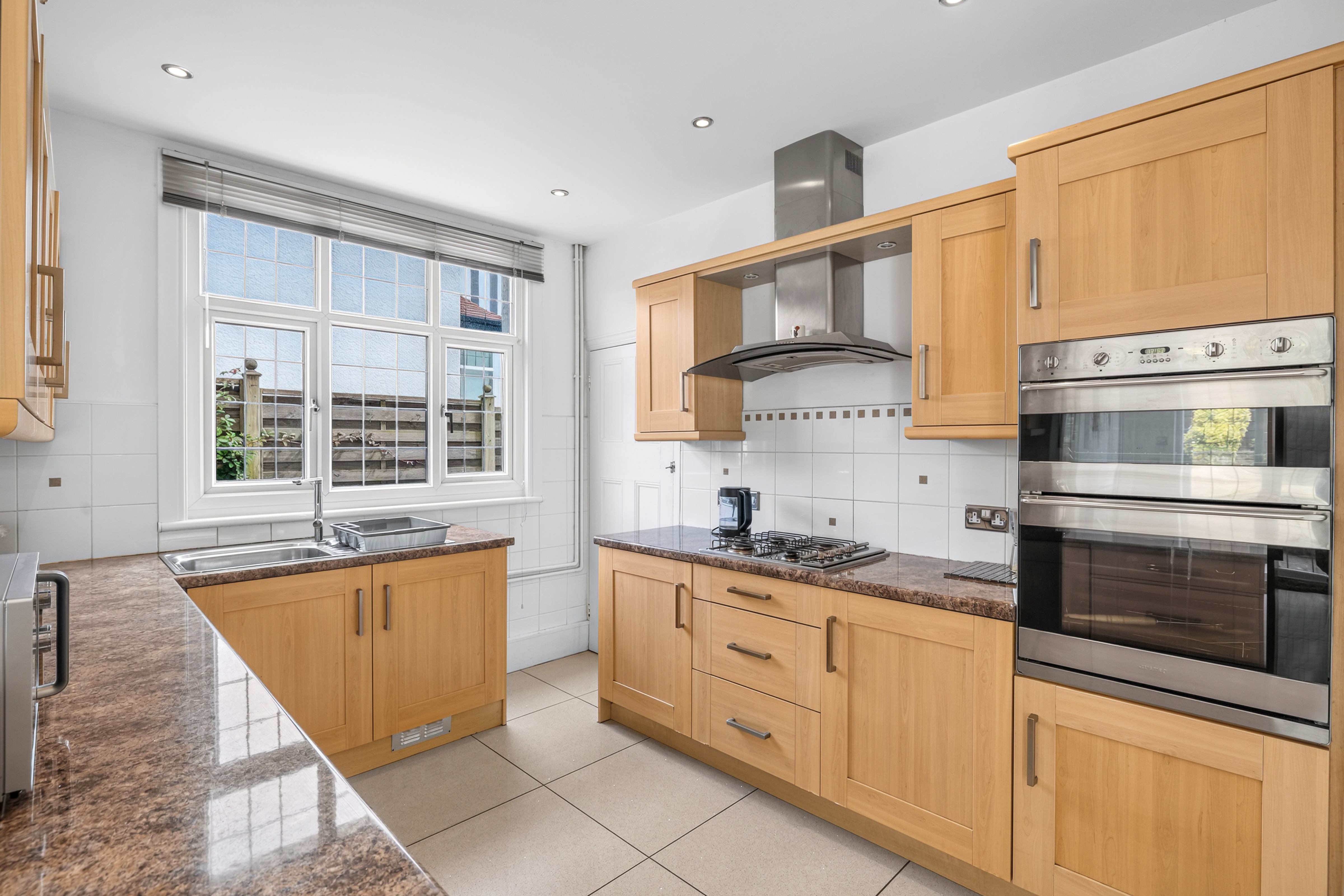 Myrtle Grove, Sketty, Swansea, SA2 0SH, photo 9