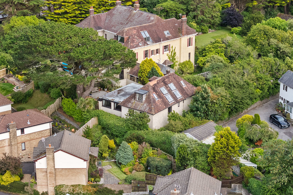 The Coach House,  Higher Lane, Mumbles, Swansea, SA3 4NS, photo 32