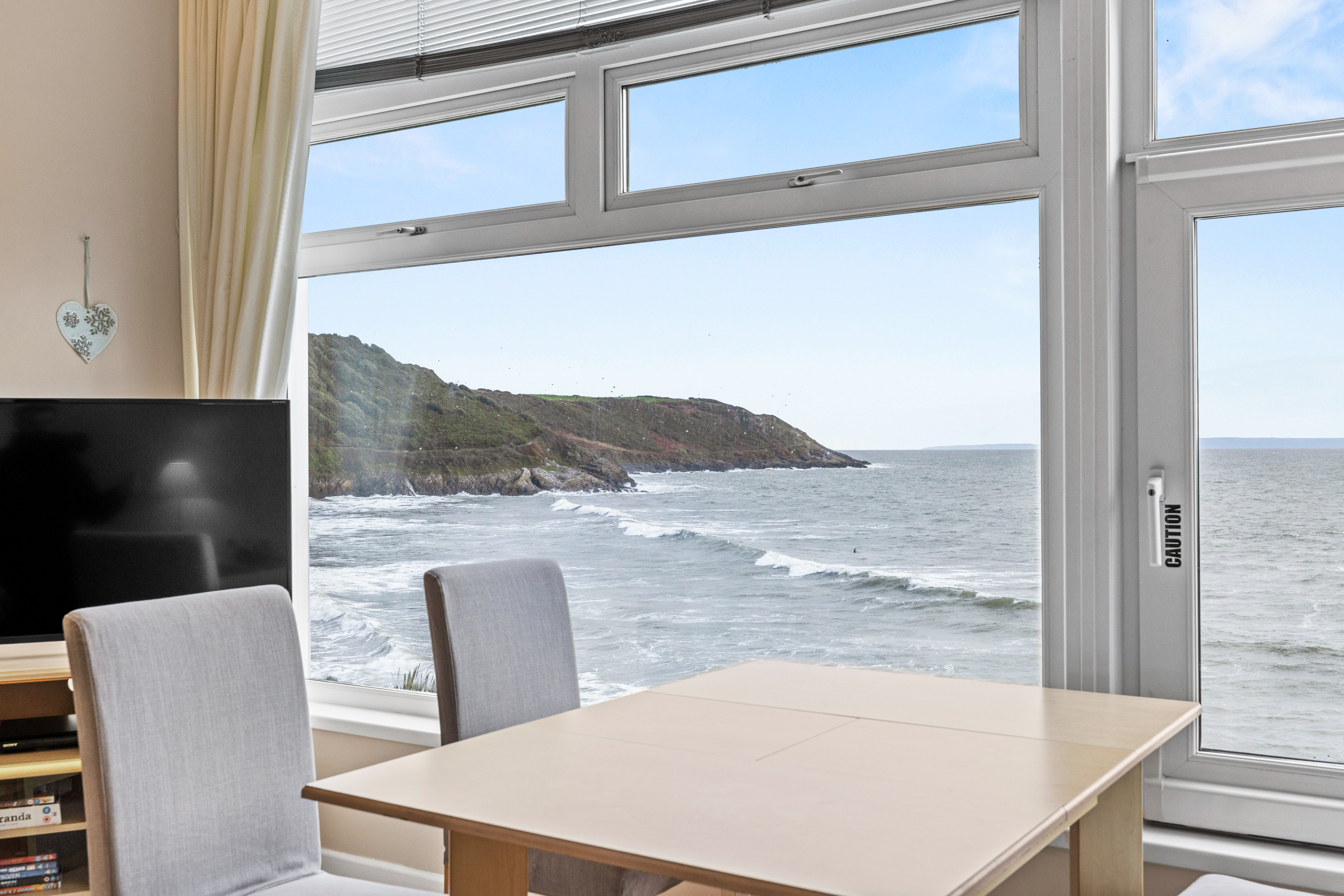 Redcliffe Apartments, Swansea, SA3 3BT