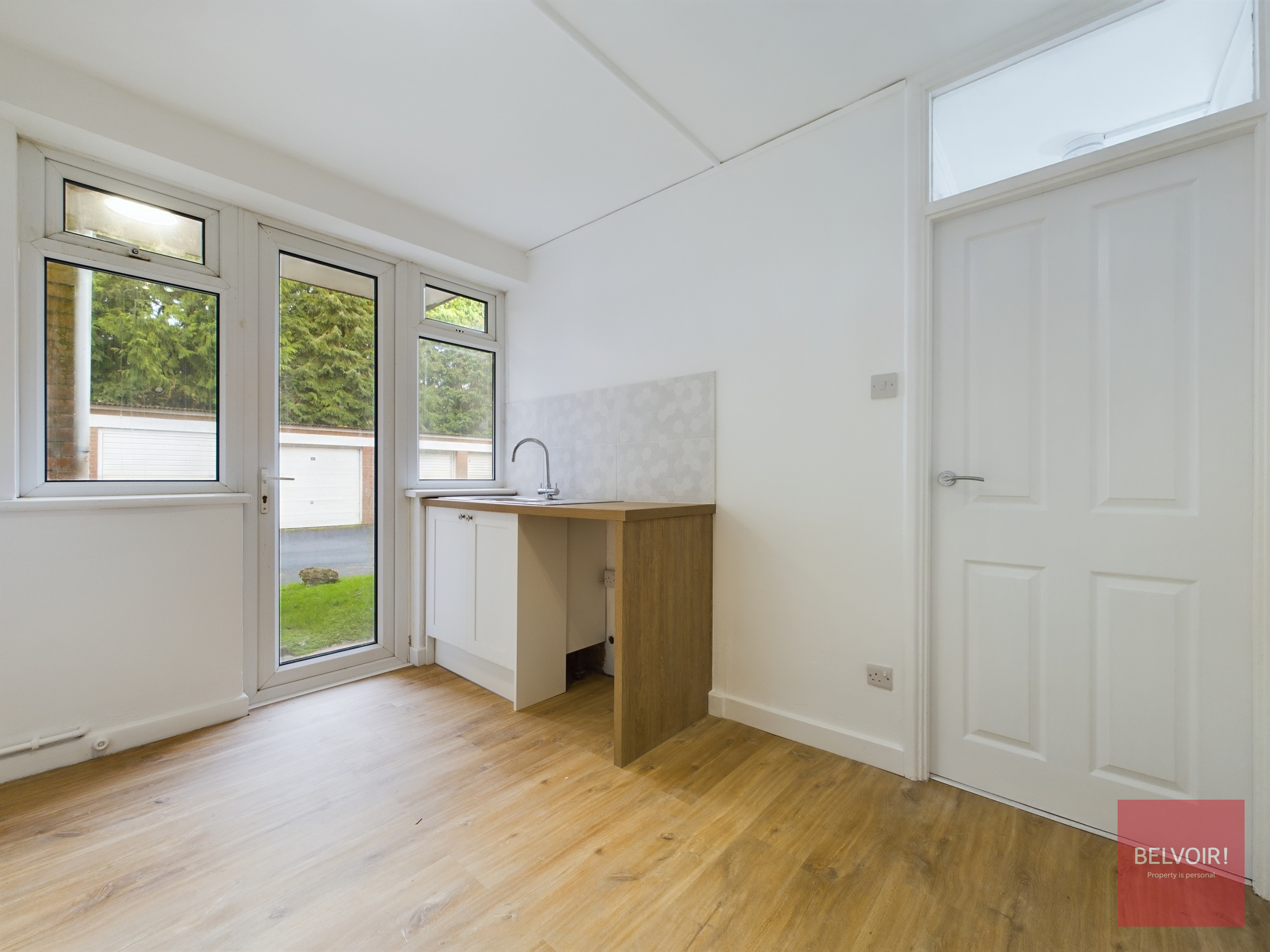 Brynfield Court, Langland, Swansea, SA3 4TF, photo 7
