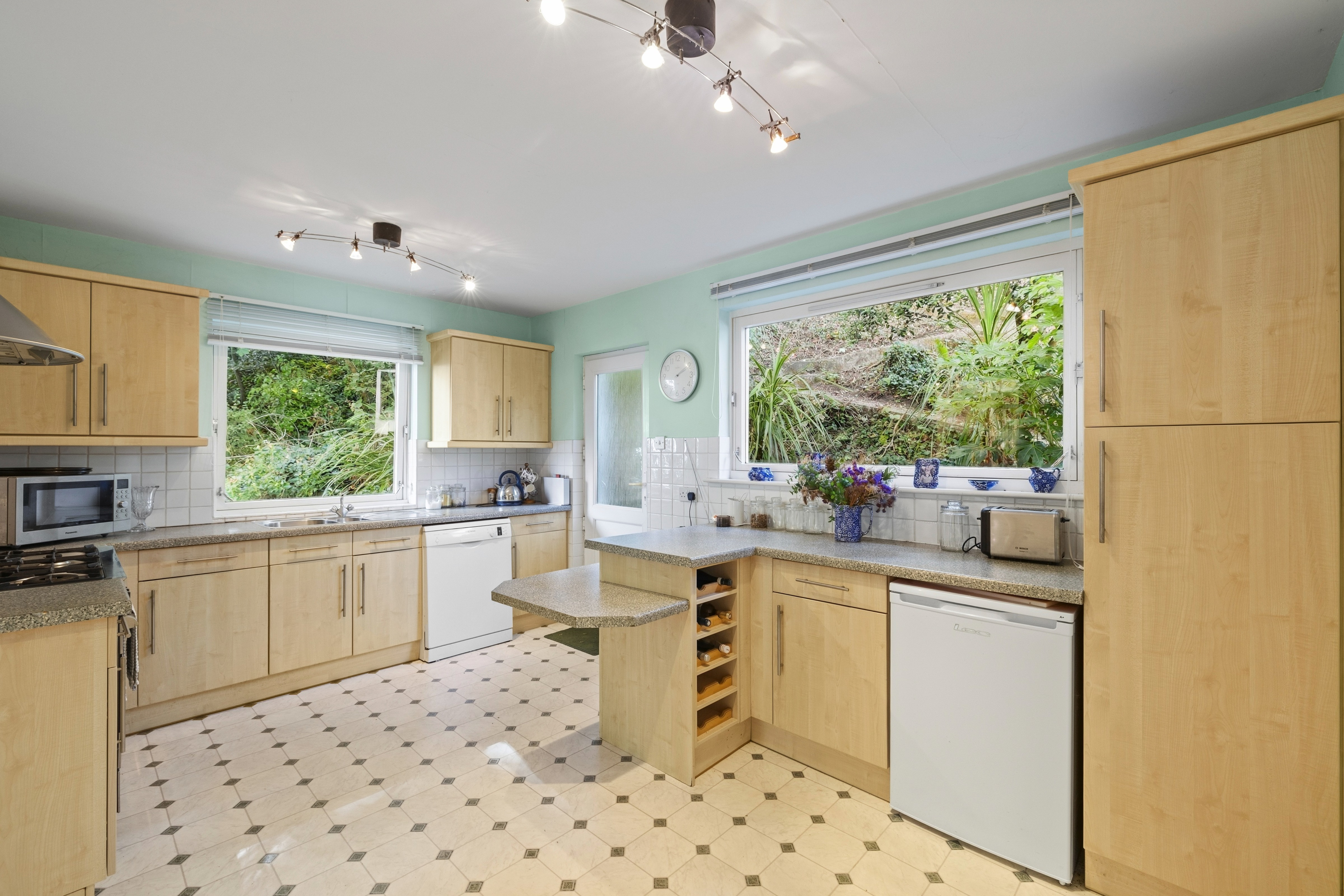 Brynfield Road, Langland, Swansea, SA3 4SX, photo 11
