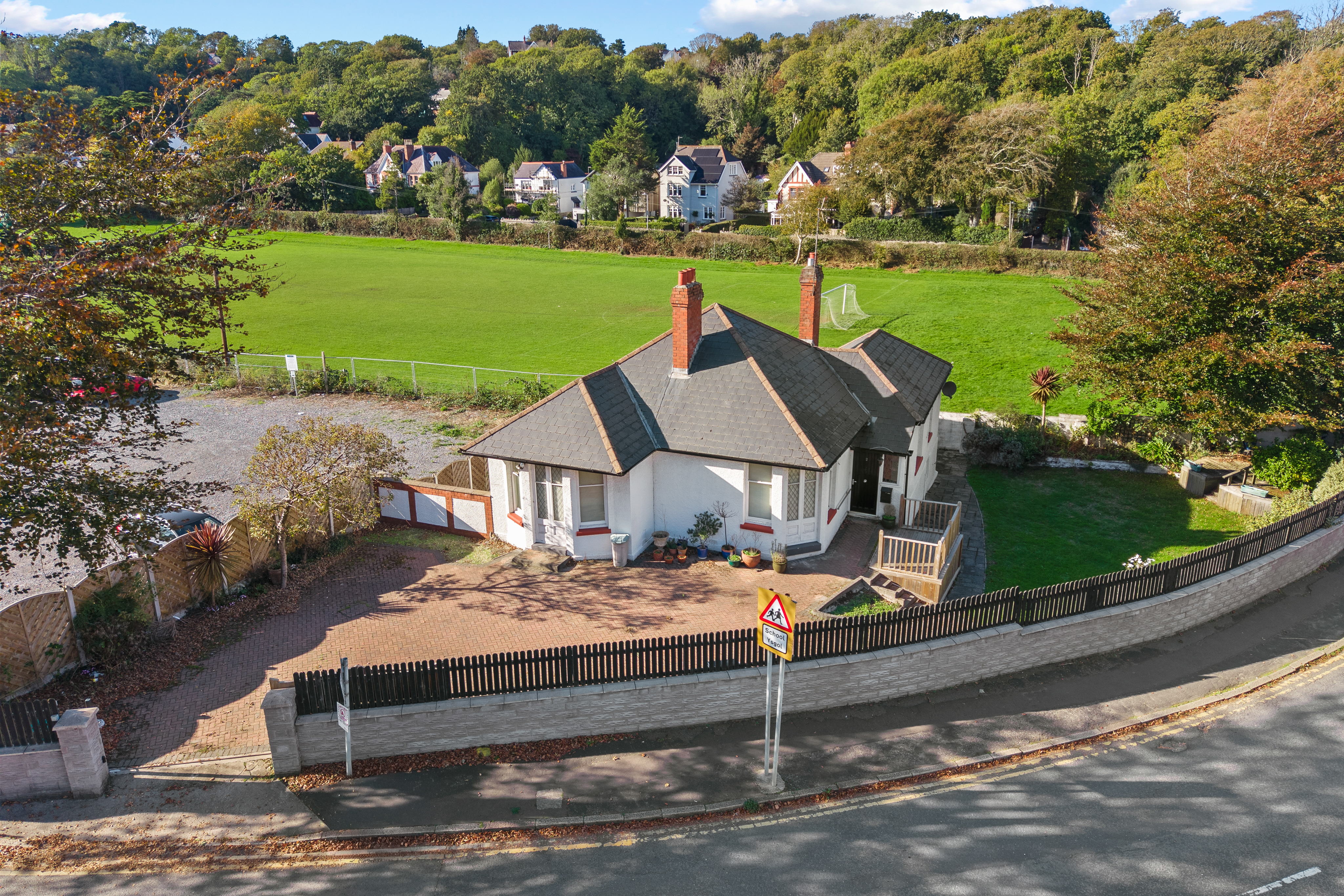 Langland Road, Mumbles, Swansea, SA3 4LX