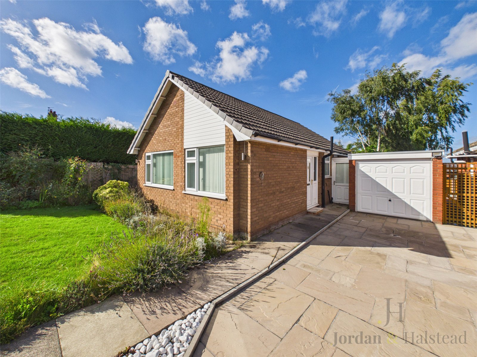 Bickerton Avenue