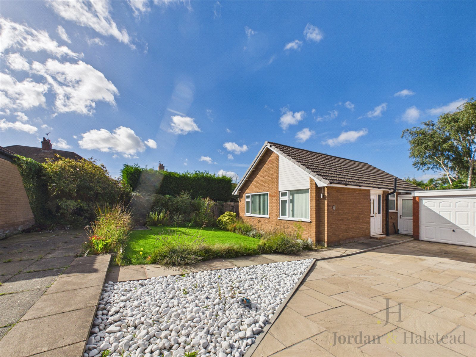 Bickerton Avenue, Frodsham, Cheshire, WA6, photo 24