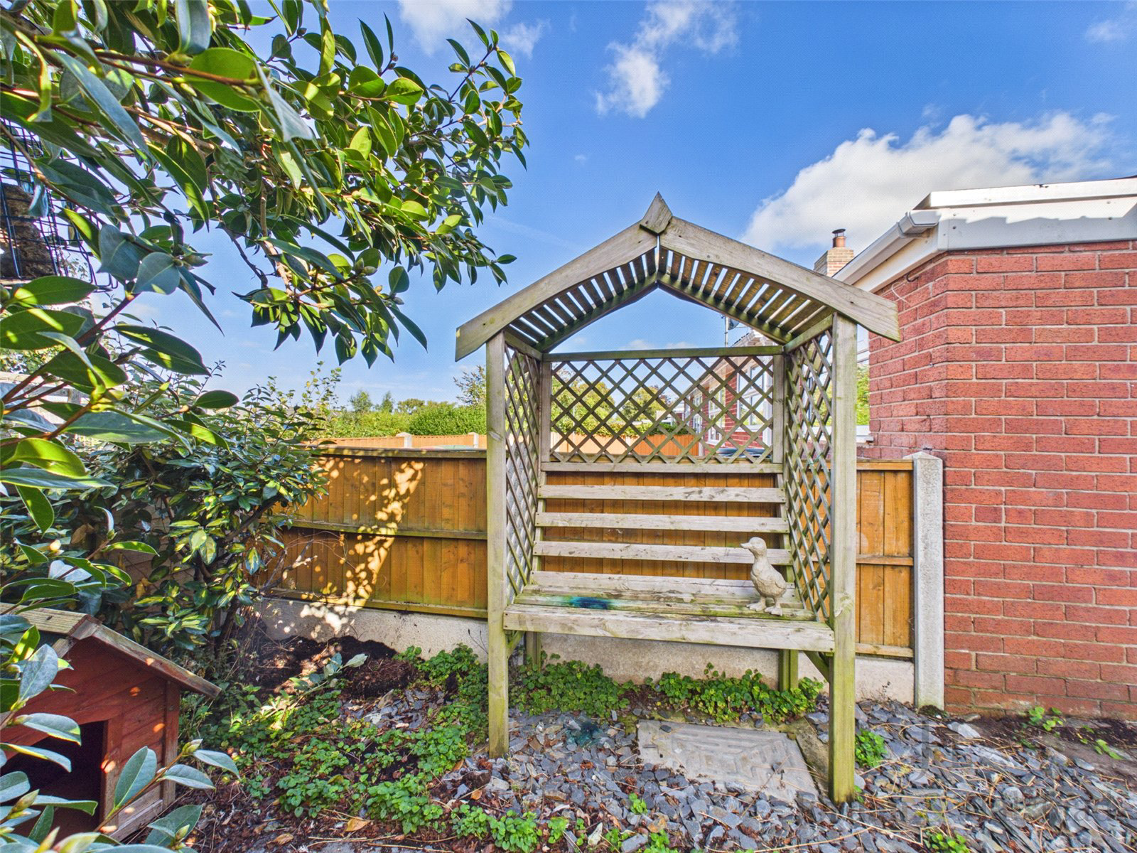 Bickerton Avenue, Frodsham, Cheshire, WA6, photo 22