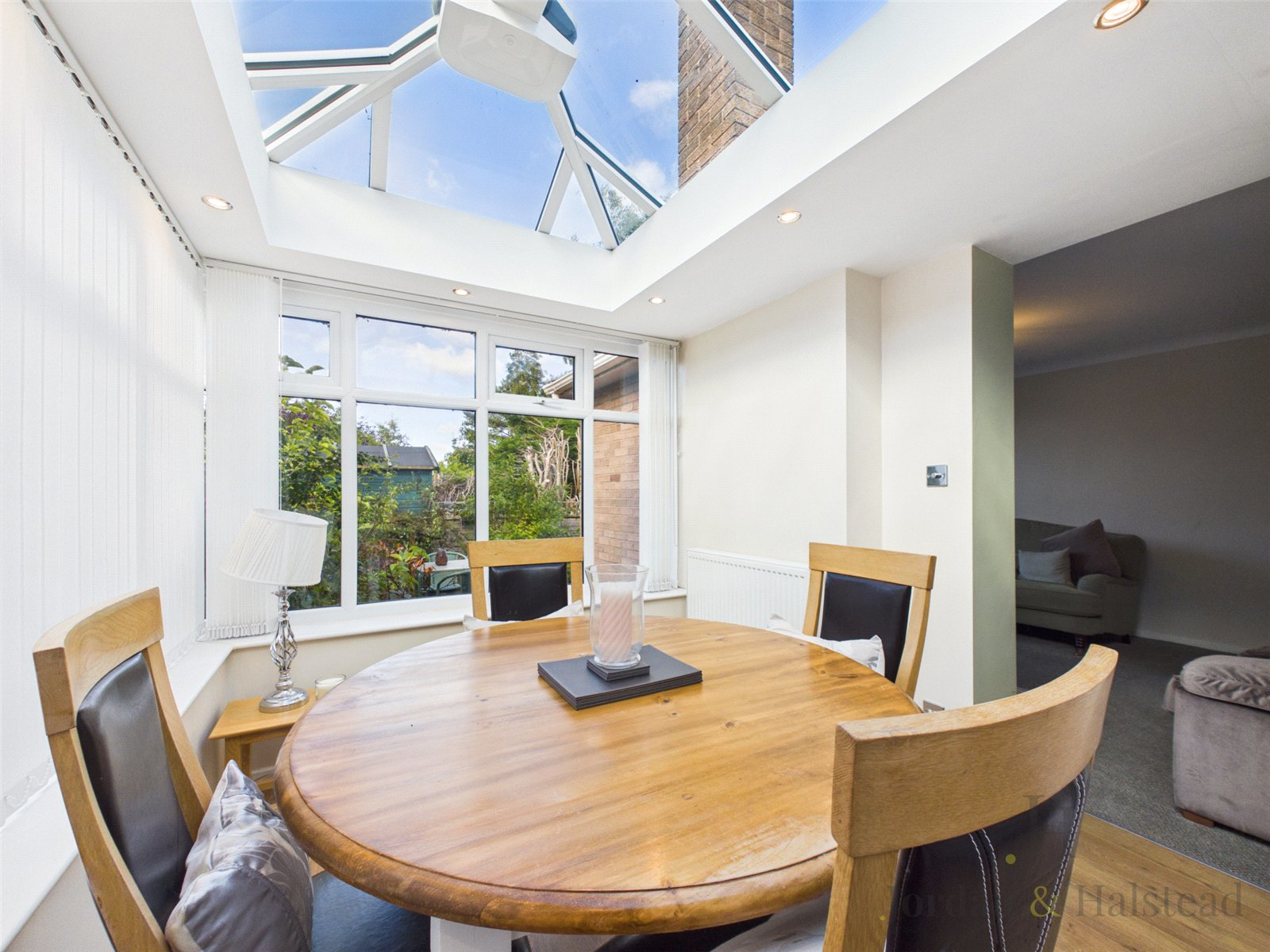 Bickerton Avenue, Frodsham, Cheshire, WA6, photo 4