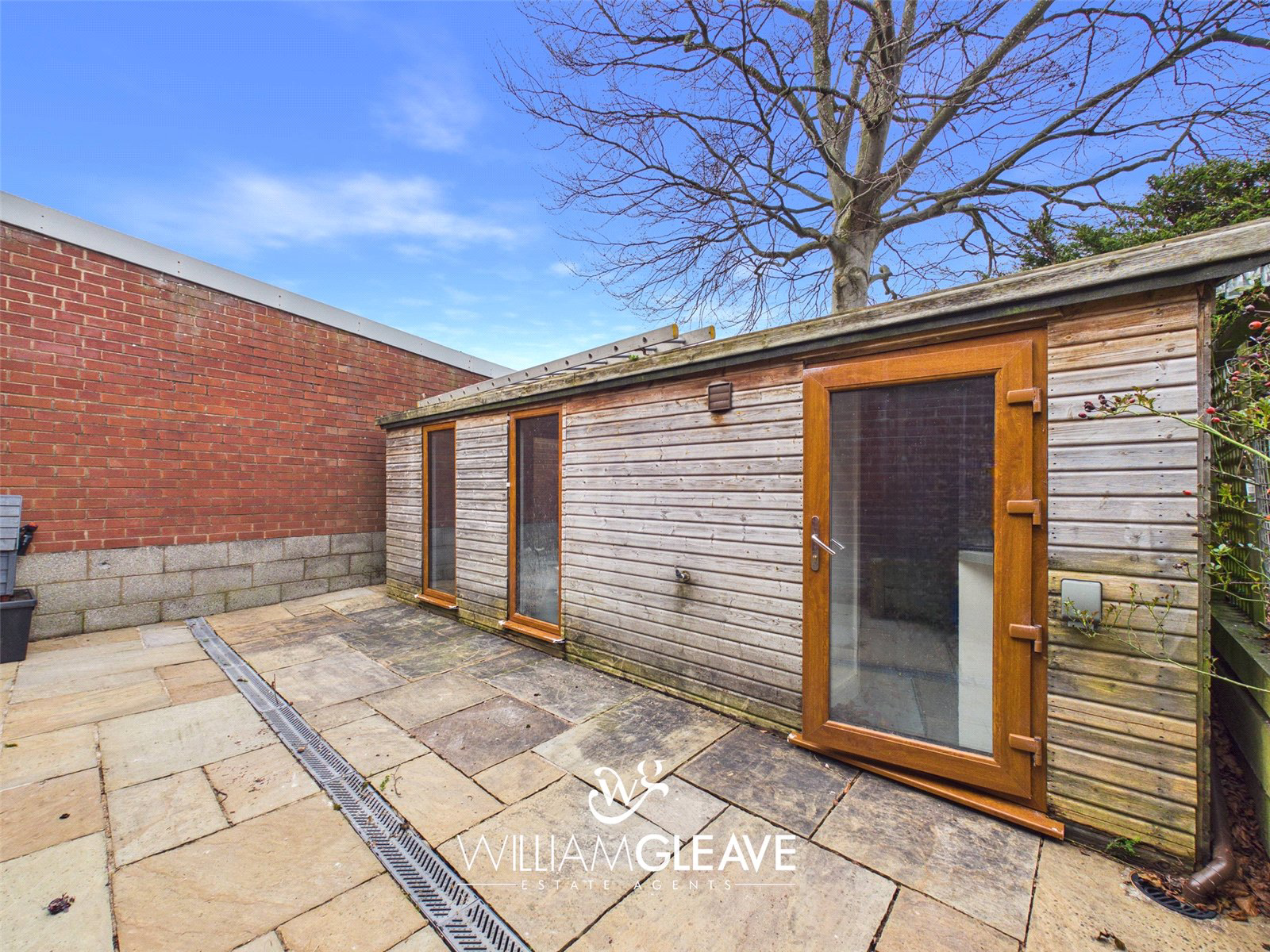 Moorfield Road, Hawarden, Deeside, Flintshire, CH5, photo 3