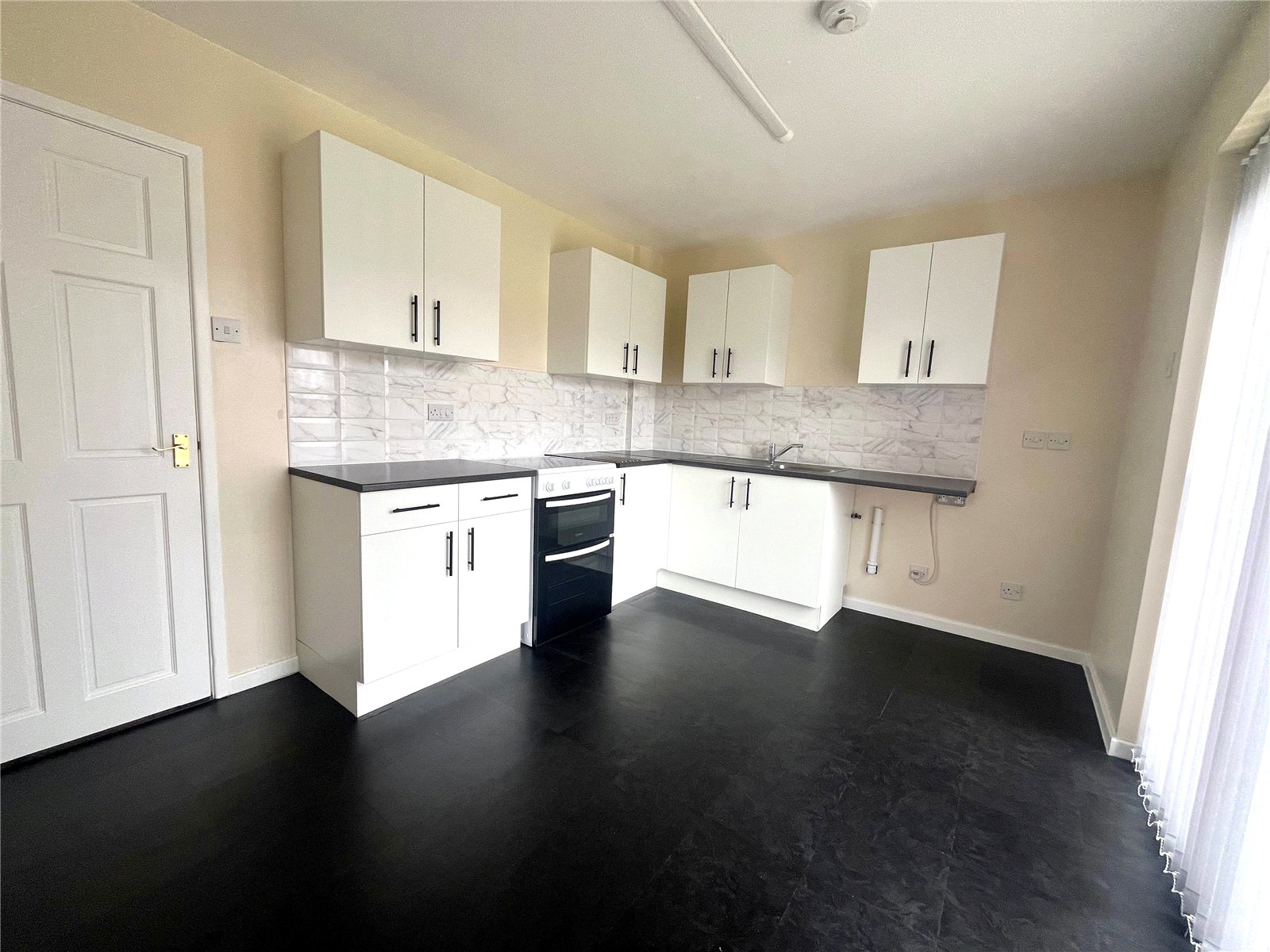 Hornesby Close, Connah's Quay, Flintshire, CH5, photo 4
