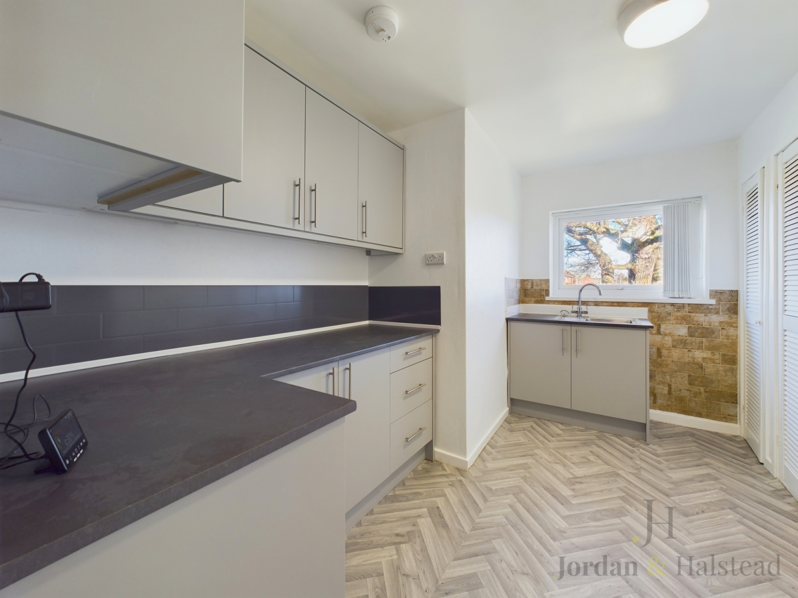 Newhall Road, Chester, Cheshire, CH2, photo 2