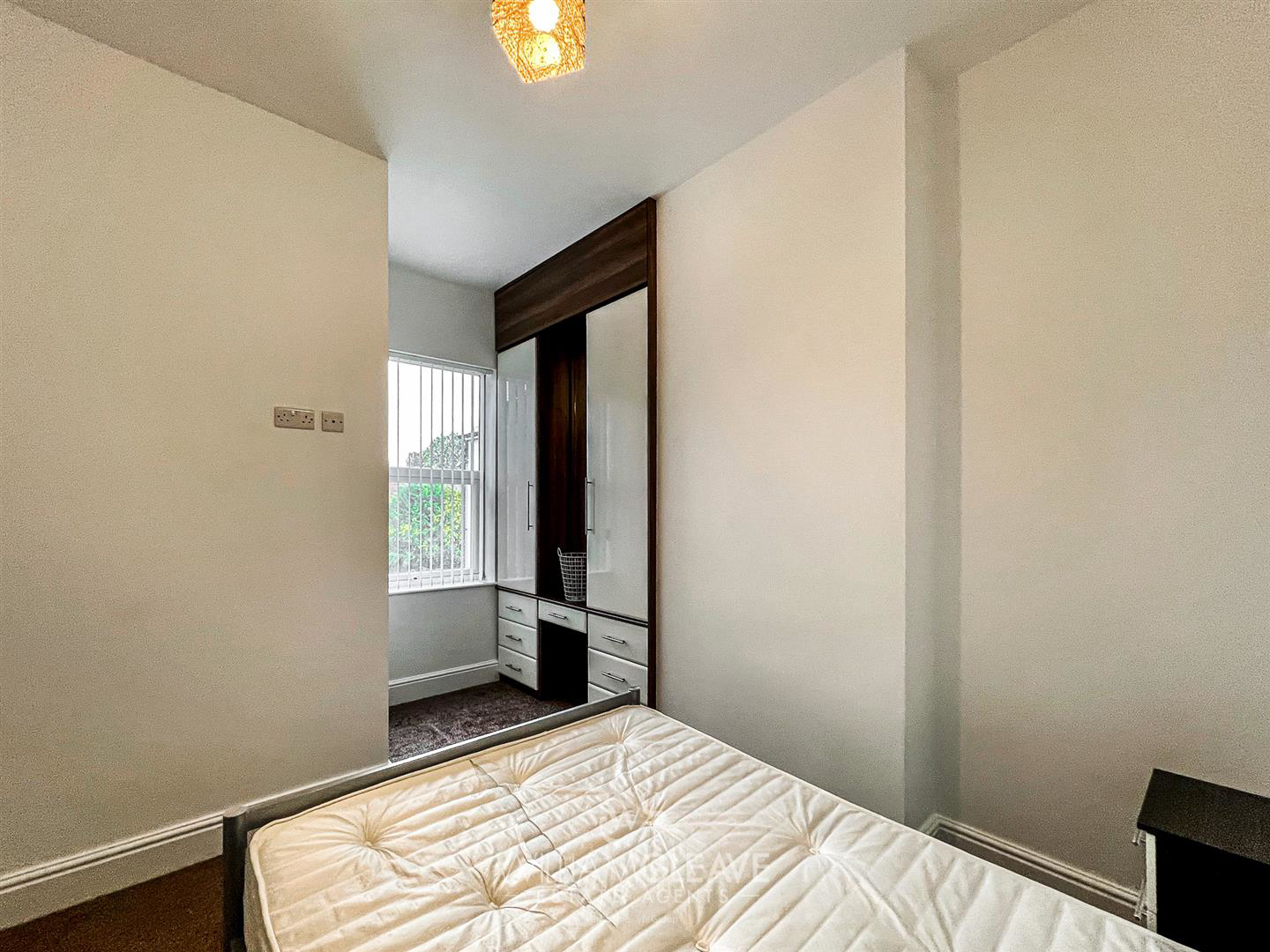 Room 3 2.jpg