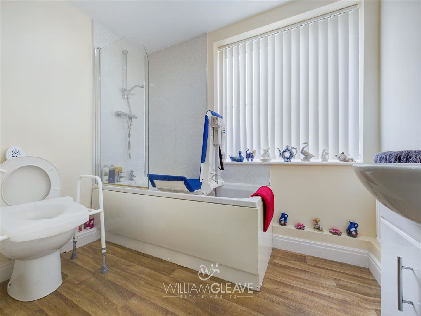Brynford Villas, Holywell, Flintshire, CH8, photo 9
