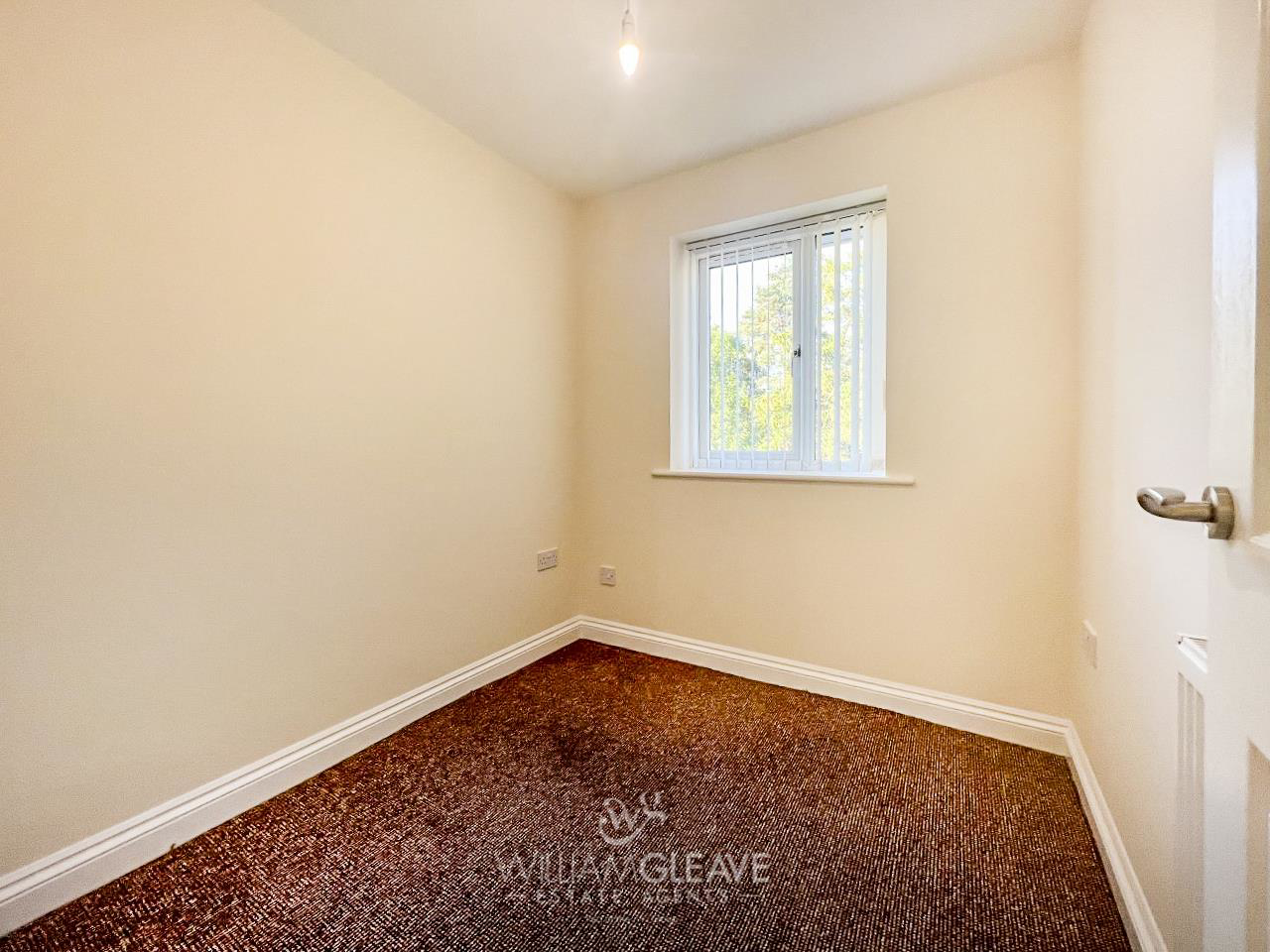 Chester Road, Mold, Clwyd, CH7, photo 11