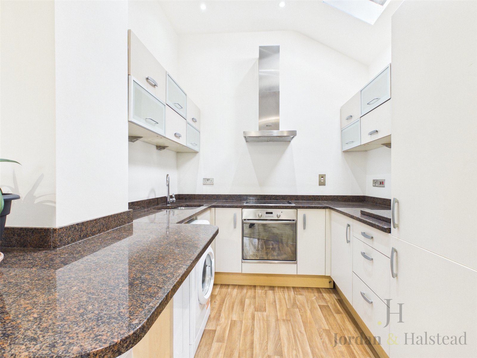 Hough Green, Chester, Cheshire West and Ches, CH4, photo 4