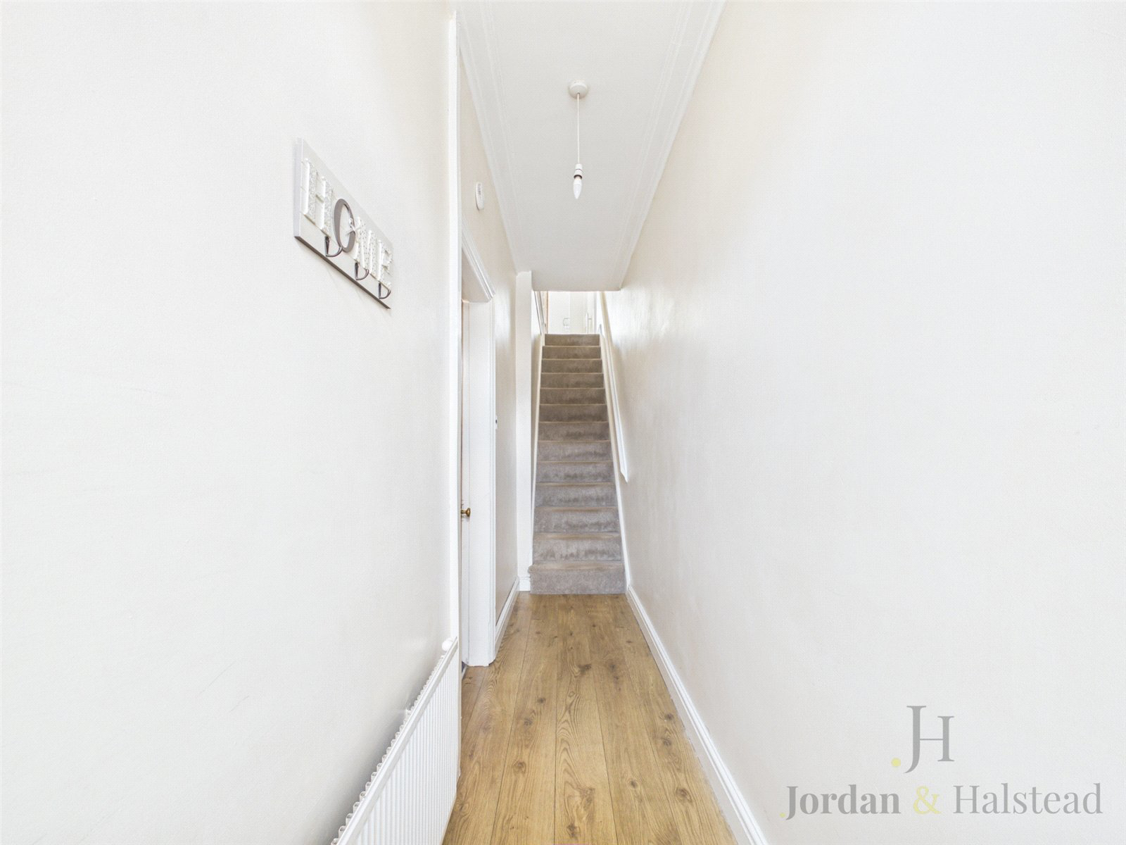 Chester Road, Helsby, Frodsham, Cheshire, WA6, photo 2