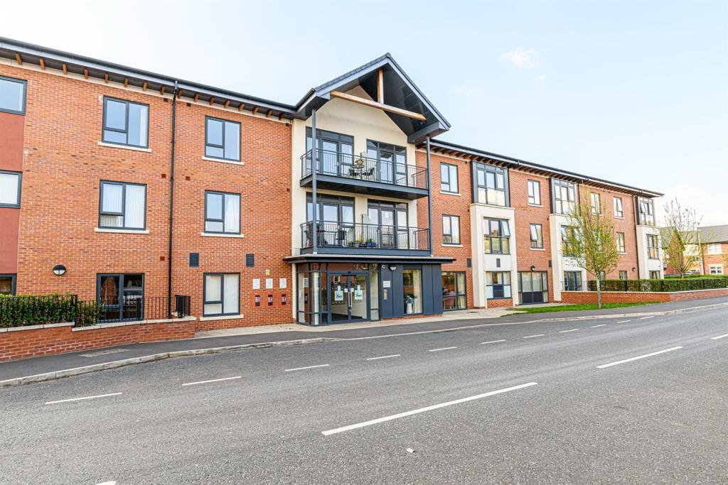 Cable Drive, Helsby, Frodsham, Cheshire, WA6