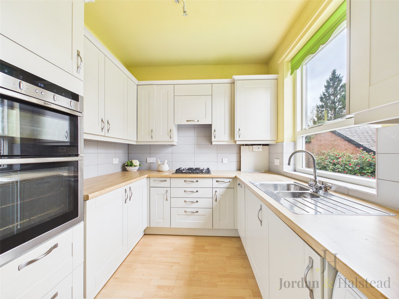 Kennerleys Lane, Wilmslow, Cheshire, SK9, photo 6