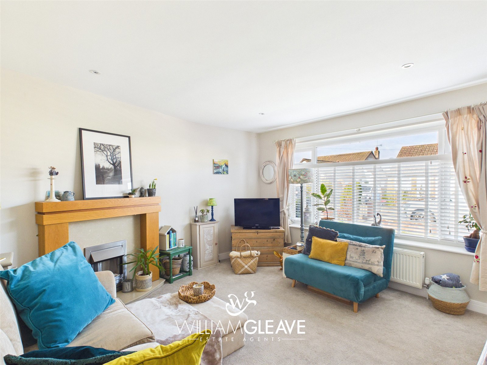 Bangor Crescent, Prestatyn, Denbighshire, LL19, photo 3