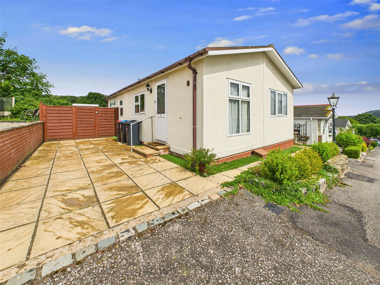 Tarvin Road, Alvanley, Frodsham, Cheshire, WA6