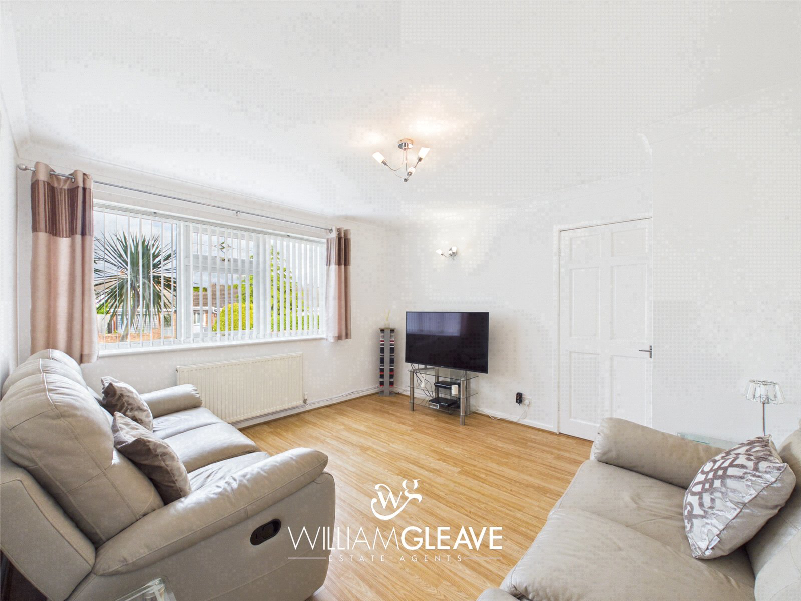 Brunswood Green, Hawarden, Deeside, Flintshire, CH5, photo 3