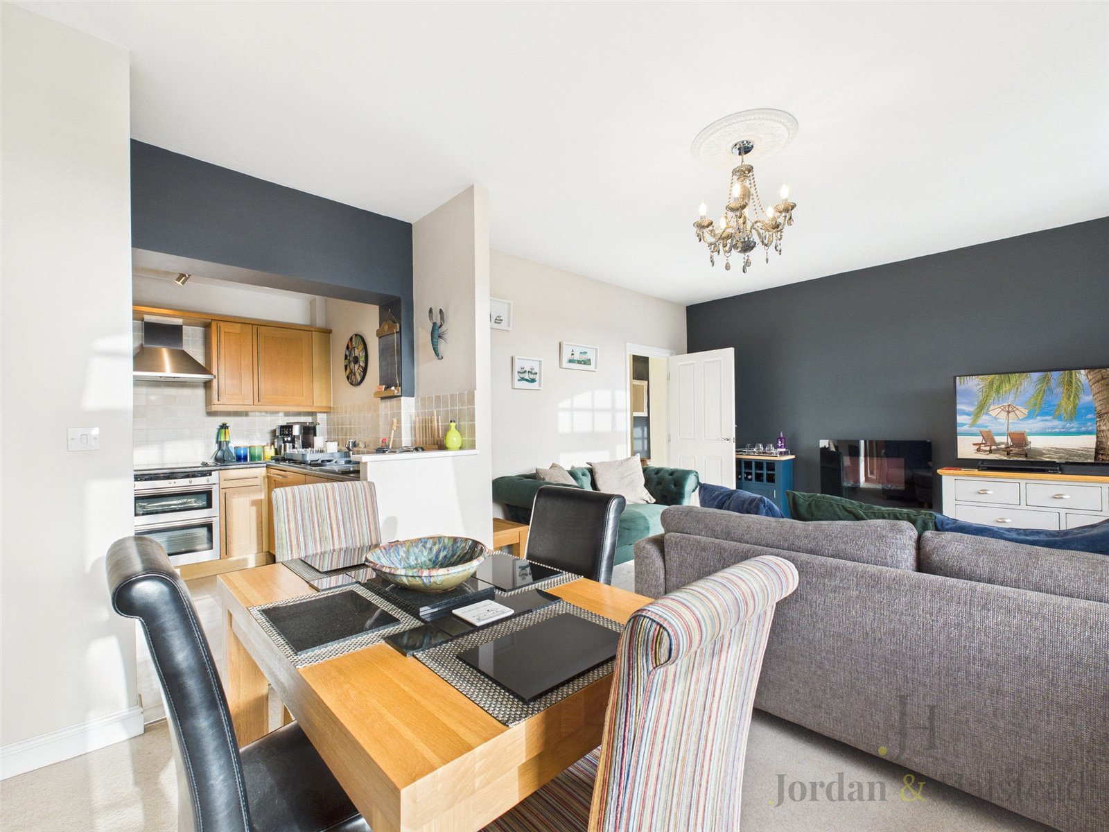 Kingswood Park, Kingswood, Frodsham, Cheshire, WA6, photo 6