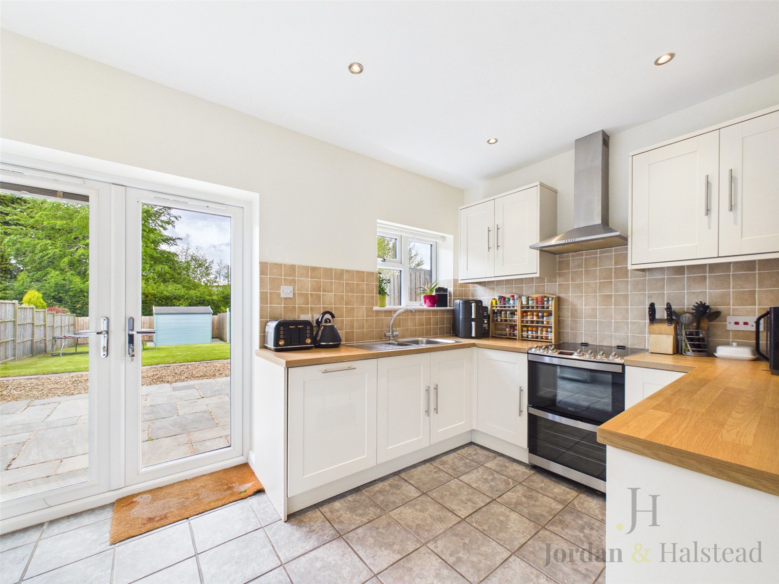 Chapel Avenue, Kingsley, Frodsham, Cheshire, WA6, photo 6