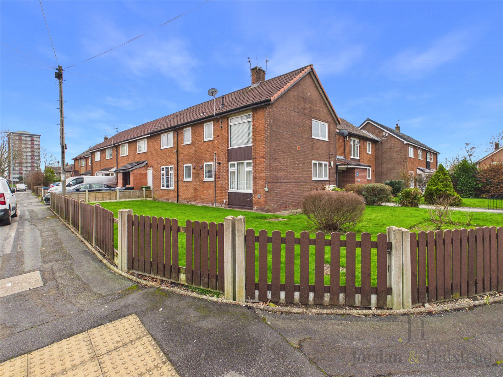 Redesmere Road, Handforth, Wilmslow, Cheshire, SK9