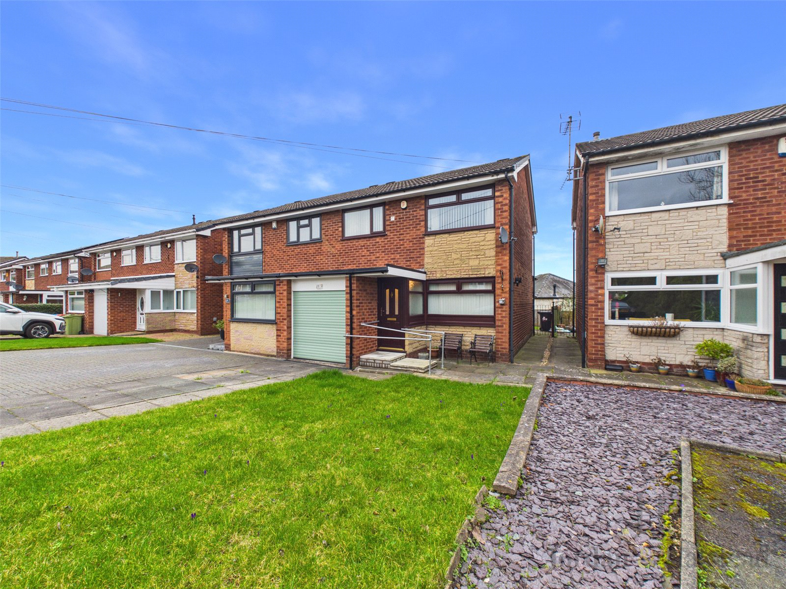 Weaver Road, Frodsham, Cheshire, WA6, photo 2