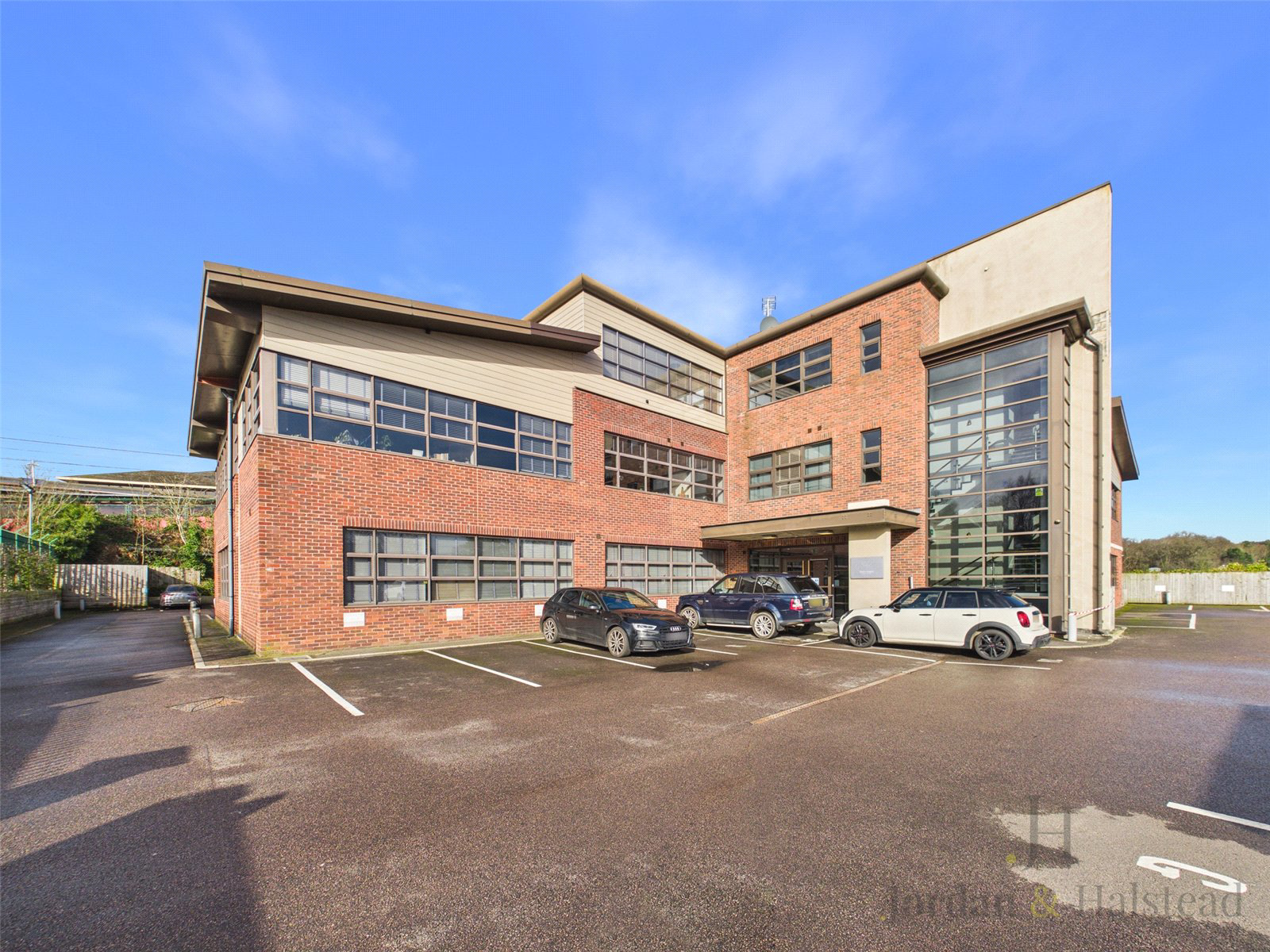 Macclesfield Road, Wilmslow, Cheshire, SK9