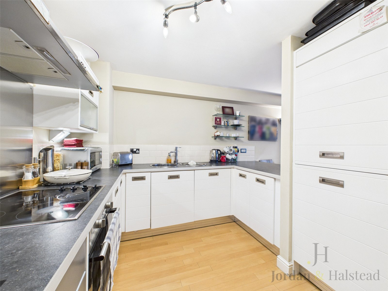 Wharton Court, Hoole Lane, Chester, Cheshire, CH2, photo 7