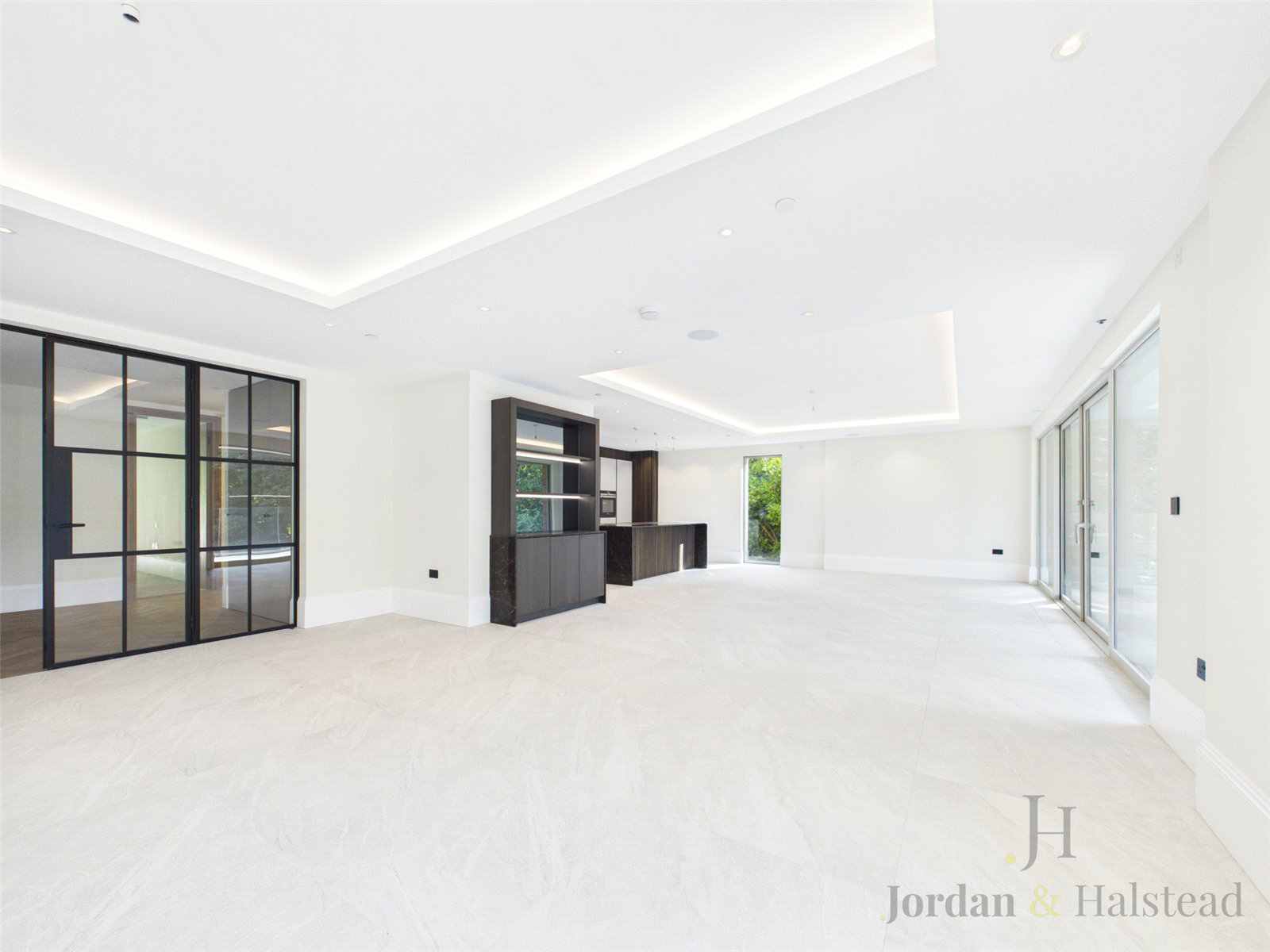 Macclesfield Road, Prestbury, Macclesfield, Cheshire, SK10, photo 4