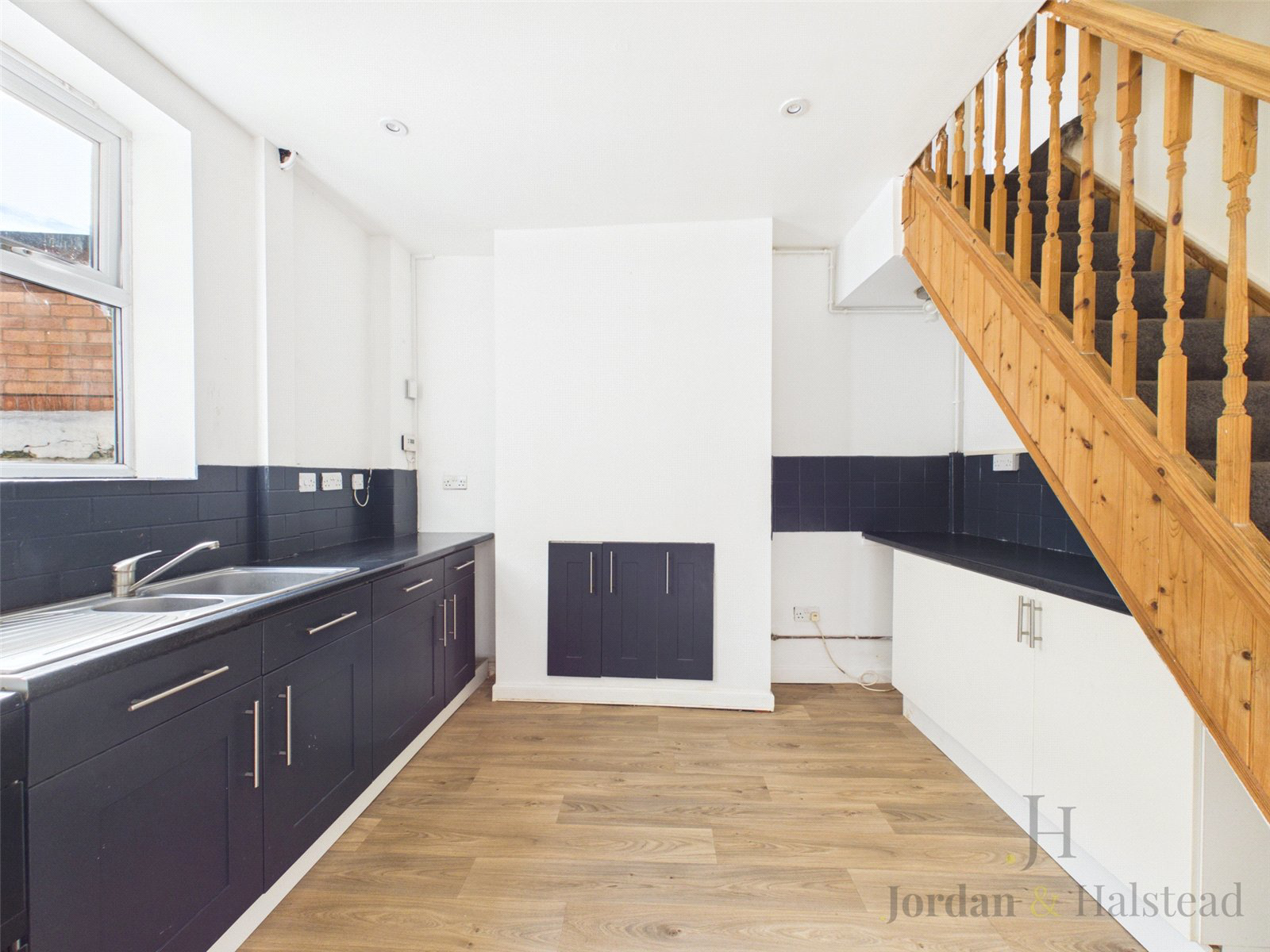 Brynffynnon Terrace, Denbigh, Denbighshire, LL16, photo 6