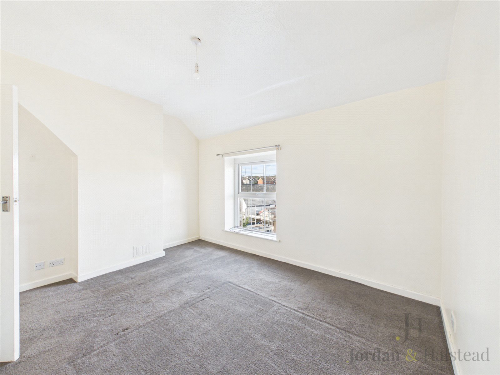 Brynffynnon Terrace, Denbigh, Denbighshire, LL16, photo 9